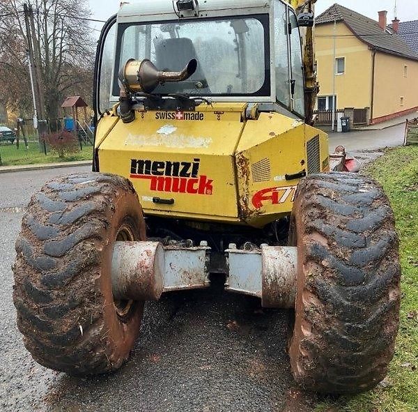 Menzi Muck (1999) A71 mobil bagr 9t kráčivka - fotka 5 z 8