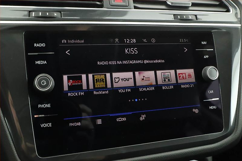 Volkswagen Tiguan Allspace (2023) Elegance 2.0 TSI - fotka 9 z 16