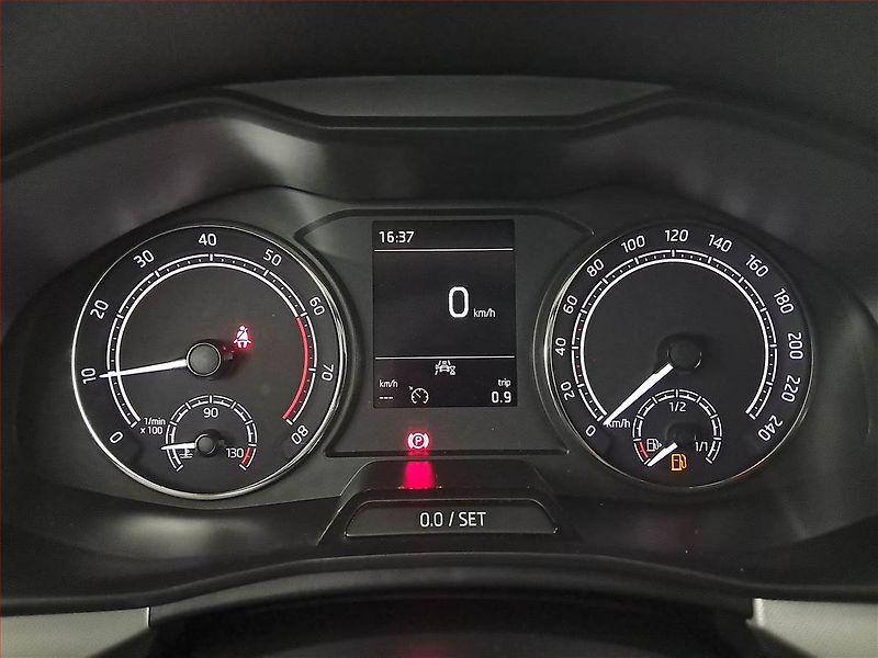 Škoda Scala (2020) Ambition 1.0 TSI, ČR,1.maj - fotka 11 z 18