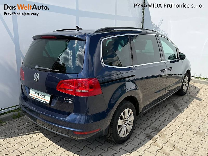 Volkswagen Sharan (2013) 2.0 TDI 103 kW Comfortline 6 M - fotka 2 z 24