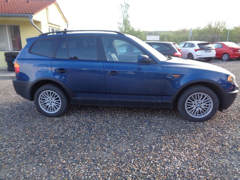 BMW X3 2,0 D - fotka 5 z 15