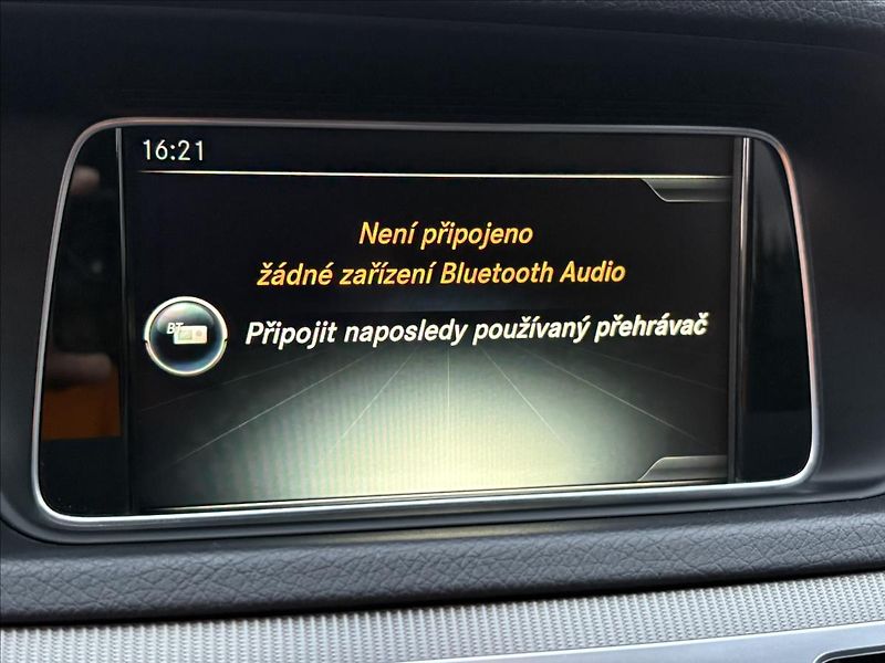 Mercedes-Benz Třídy E 2,2 200CDi 100kW,Led,Navi,Výhř - fotka 15 z 36