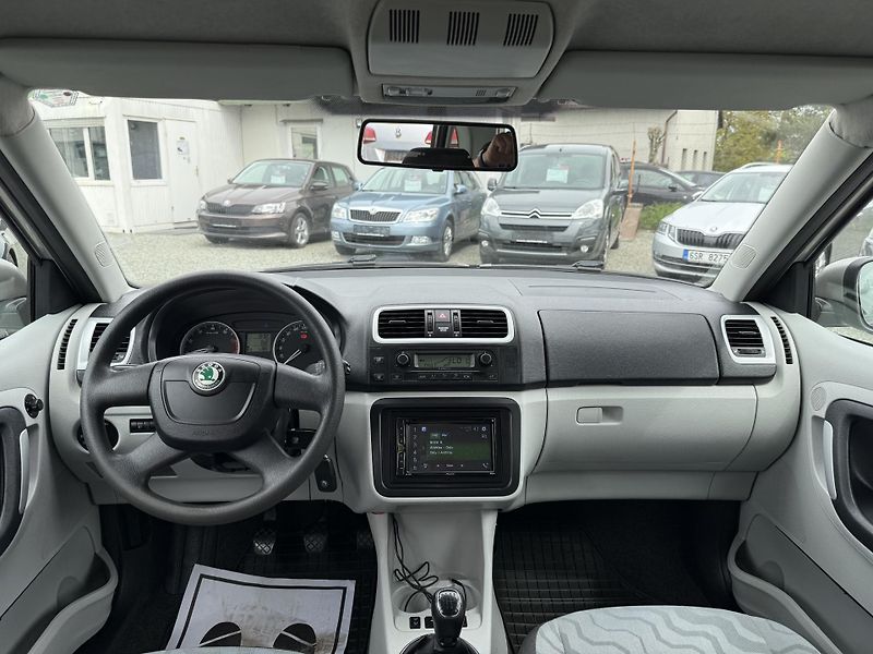 Škoda Fabia 1.2 HTP DIGIKLIMA TEMPOMAT - fotka 7 z 13