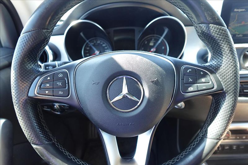 Mercedes-Benz Ostatní 2,3 CDI  250D 4MATIC PROGRESSI - fotka 24 z 35