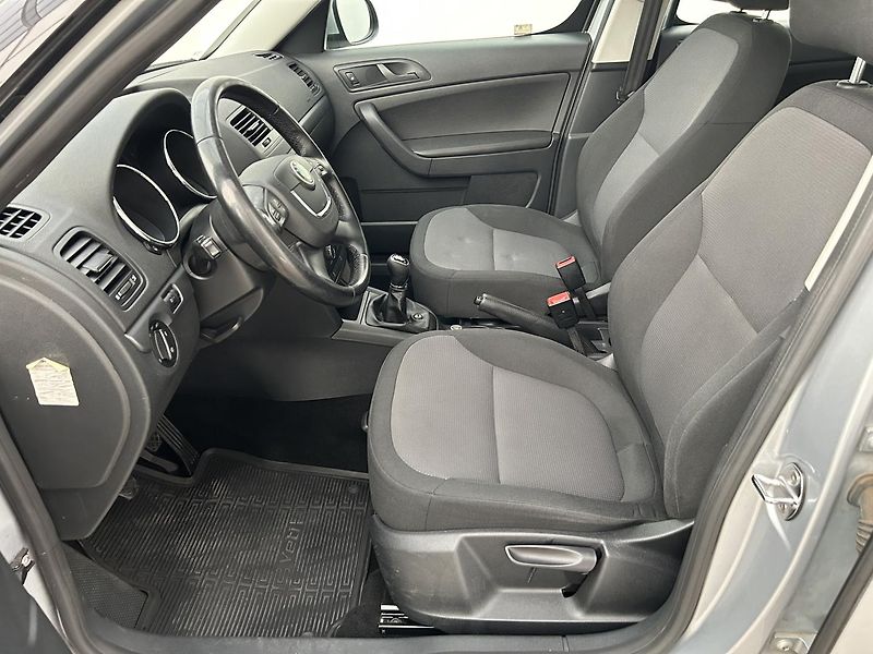 Škoda Yeti 2,0 TDI Active - fotka 19 z 24