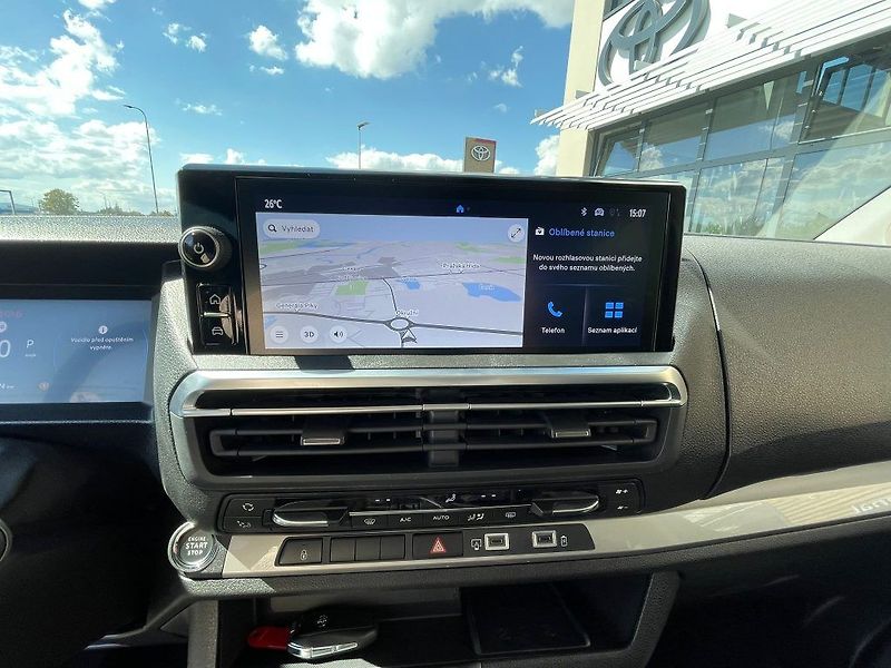 Toyota ProAce Verso 2.0 D A/T L2 Family 8S Webasto - fotka 18 z 29