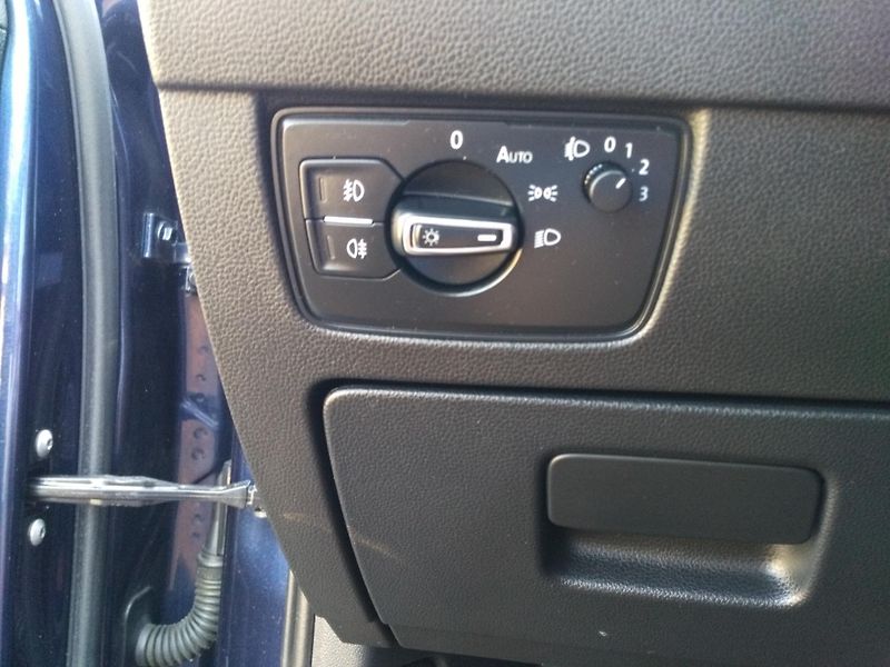 Volkswagen Passat 1,4 TSI  /110 kW/  - fotka 25 z 45