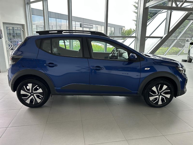 Dacia Sandero (2026) STEPWAY HYBRID 155 - ŘÍJEN - fotka 4 z 13