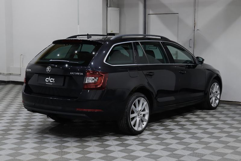 Škoda Octavia (2017) 3 FL Combi 1.4 TSI 110 kW  - fotka 5 z 34