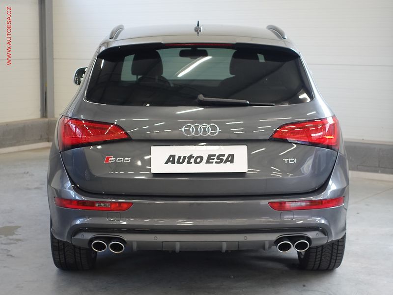 Audi SQ5 (2015) 3.0V6TDi Quattro, AT, navi - fotka 5 z 25