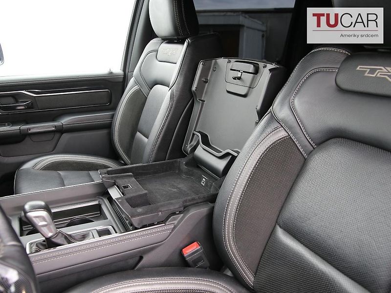 RAM 1500 (2021) TRX 6.2 V8 - fotka 39 z 48