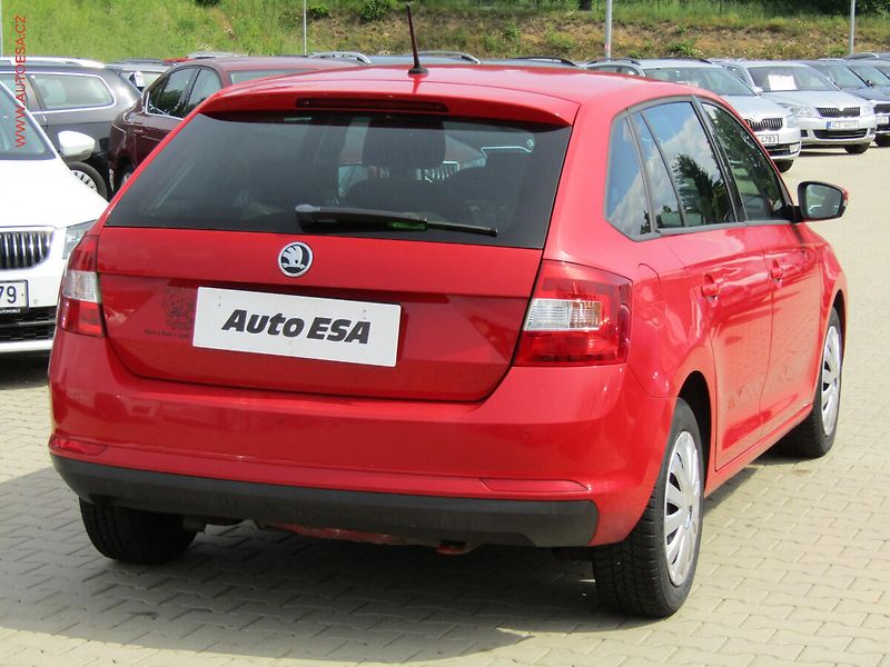 Škoda Rapid (2015) 1.4TDI, ČR, Xenon, AC, temp - fotka 6 z 23