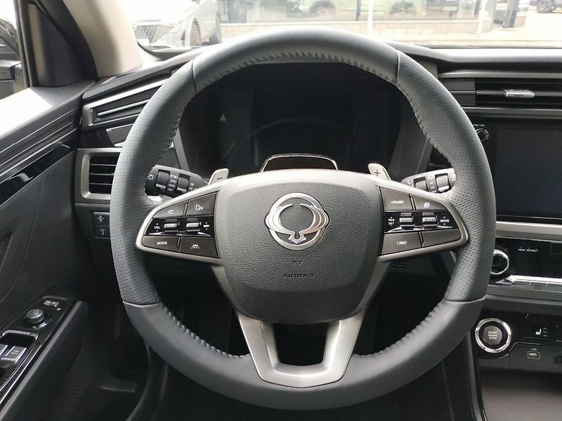 KGM Korando 1.5T, SMART,2WD, AT, SKLADEM - fotka 18 z 35