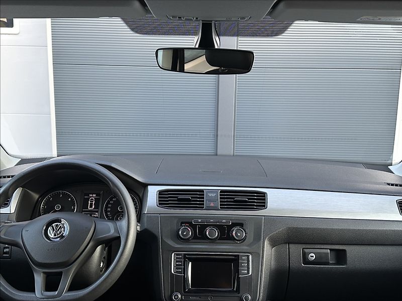 Volkswagen Caddy 2,0 TDI 122PS  Maxi Trend-7 4x - fotka 31 z 53