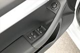 Škoda Octavia (2018) 1.6 TDI, Navi, Tempomat - náhled 10