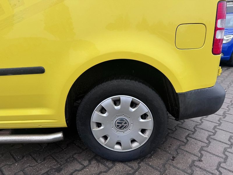 Volkswagen Caddy (2011) 1,6 TDI 55 KW STK TAŽNÉ - fotka 15 z 42