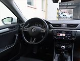 Škoda Superb (2016) Style 2.0 TDI, Navi, Xenony - náhled 7