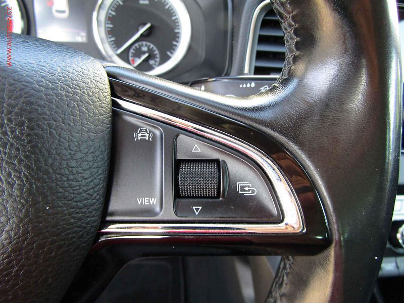 Škoda Karoq (2020) 2.0 TDi, ČR, Style, navi - fotka 13 z 22