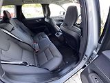 Volvo XC60 B5 AWD PLUS/360/1 maj/ + kola - náhled 24