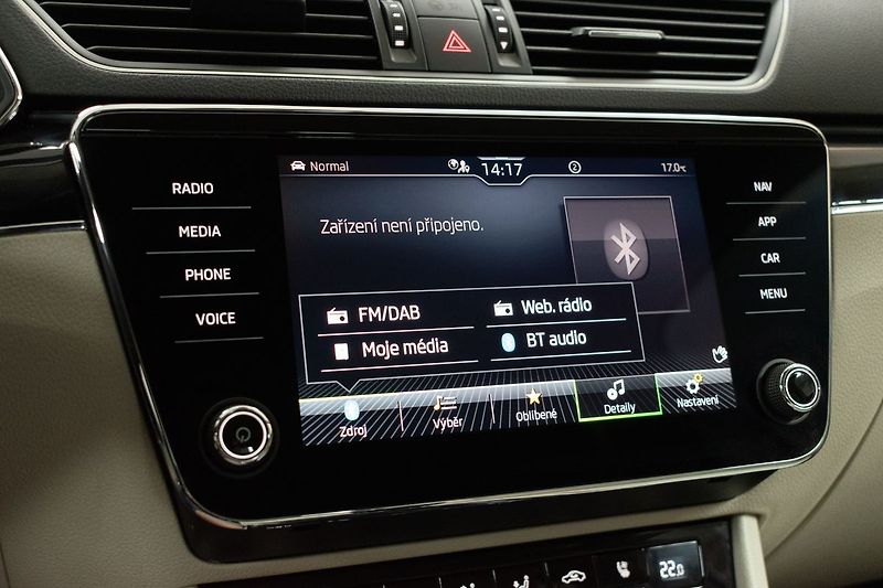 Škoda Superb 2.0 TDI L&K*TAŽNÉ*DPH*ČR 1.MAJ - fotka 34 z 52