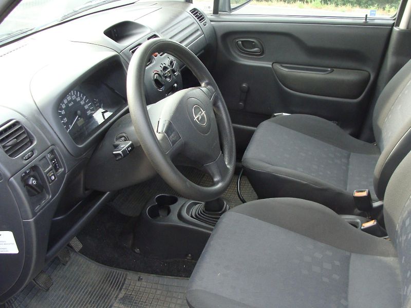 Opel Agila 1.0i, 44 kW,111tkm!!,nová STK - fotka 9 z 23