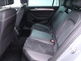 Volkswagen Passat 2,0 TDI 140kW DSG Elegance DPH - náhled 16