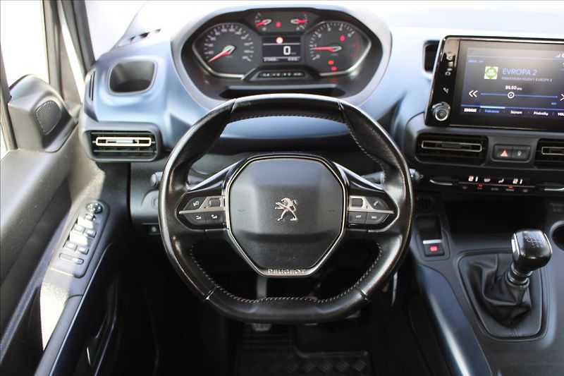 Peugeot Rifter 1,5 HDi  ČR,ALLURE,TAŽNÉ - fotka 10 z 23