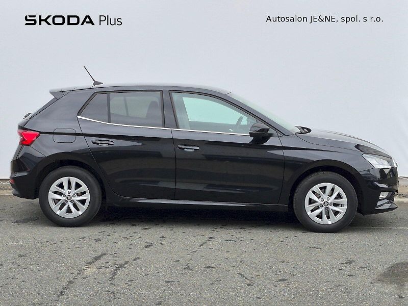 Škoda Fabia (2025) Top Selection 1.0 TSI 85 kW DS - fotka 8 z 25