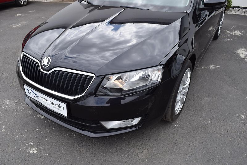 Škoda Octavia (2016) 1.4TSI 110kw AMBITION GREENLIN - fotka 2 z 48
