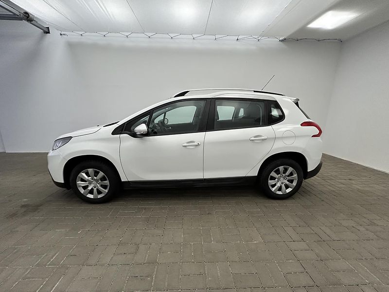 Peugeot 2008 1.2  Access - fotka 3 z 22