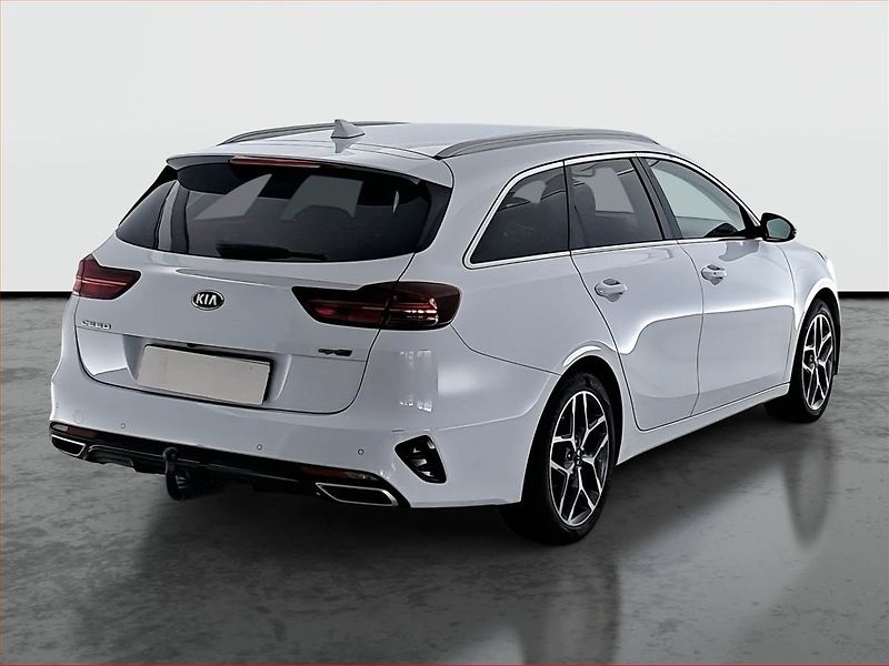 Kia Ceed (2020) GT Line 1.4 T-GDI, Navi - fotka 5 z 17
