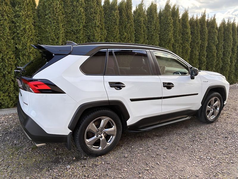 Toyota RAV4 (2020) RAV4 - fotka 2 z 8