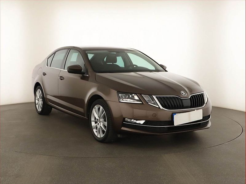 Škoda Octavia (2017) Style 1.6 TDI, Tempomat - fotografie inzerátu