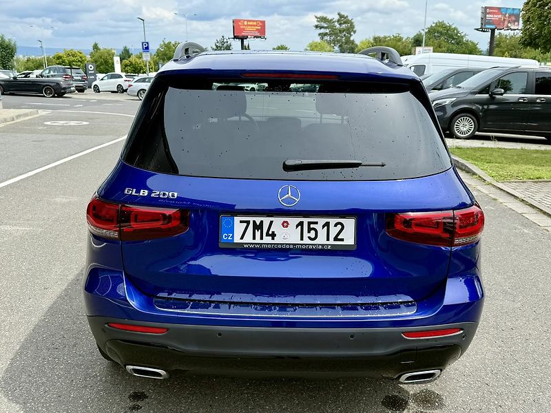 Mercedes-Benz GLB (2020) 200 - fotka 8 z 43