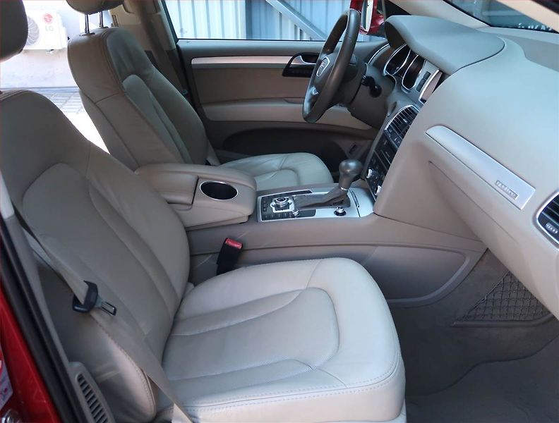 Audi Q7 (2011) 3.0 TDI, 4X4, Automat - fotka 9 z 22