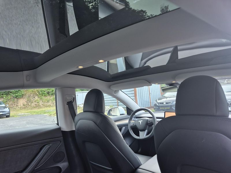 Tesla Model 3 LONG RANGE DUAL MOTOR SOH 91% - fotka 46 z 50