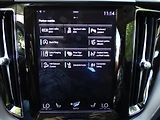 Volvo XC60 2,0 D3 Momentum MAN ČR - náhled 18
