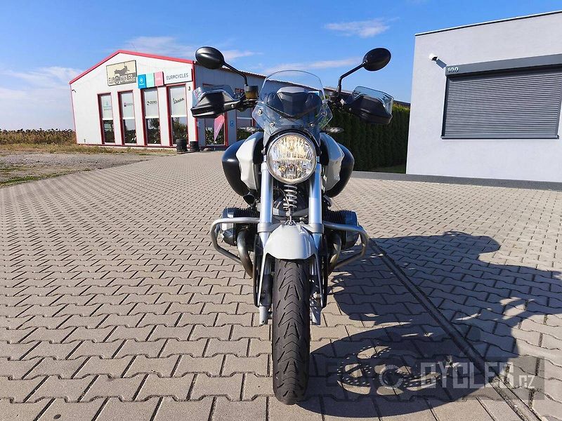 BMW R 1200 R (2012) - fotka 5 z 12