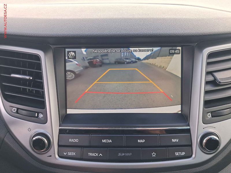 Hyundai Tucson (2018) 1.7 CRDi, ČR, AC, navi - fotka 19 z 19