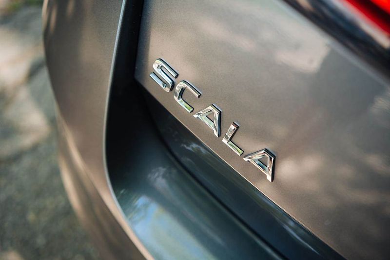 Škoda Scala (2025) 1.0 TSI, Drive - fotka 16 z 28