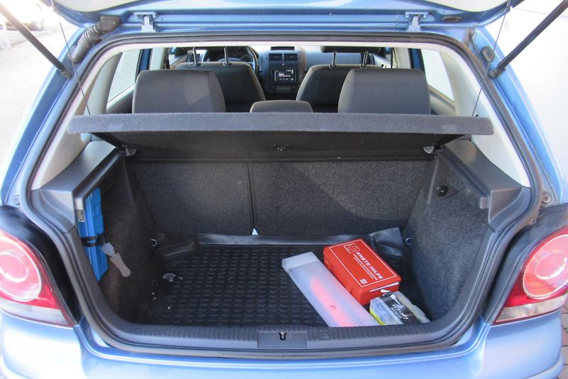Volkswagen Polo 1.4 FSi AUT. KLIMA - fotka 16 z 18