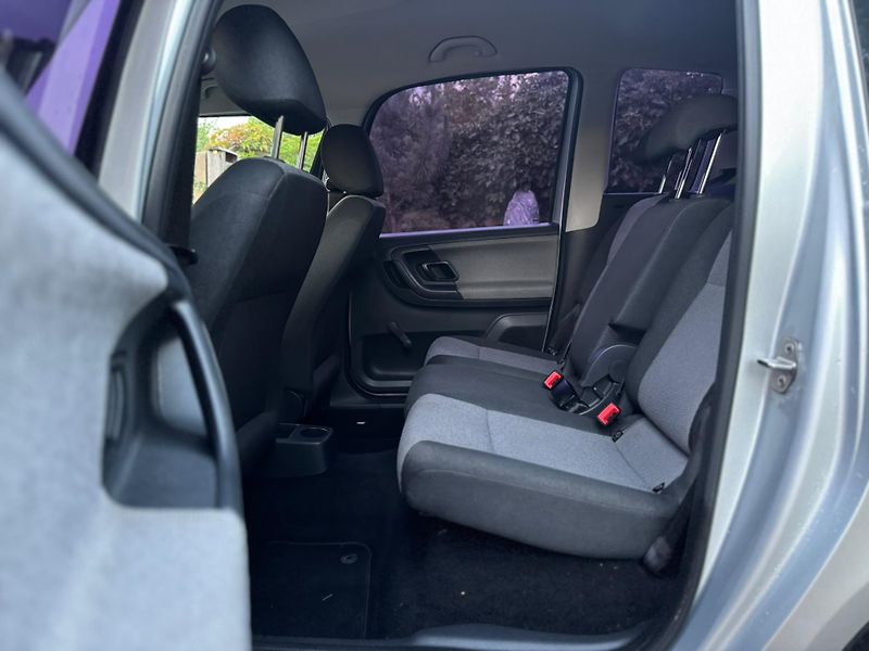 Škoda Roomster 1.6TDI ROZVODY TAŽNÉ KLIMA   - fotka 16 z 25