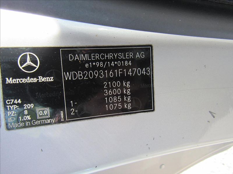 Mercedes-Benz CLK 2,7 270 CDI Elegance - fotka 25 z 27
