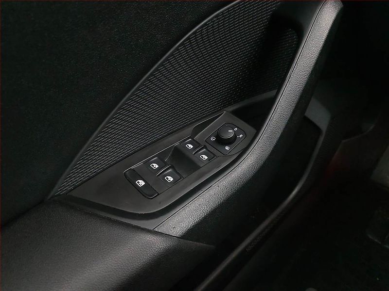 Škoda Octavia (2021) Style 1.5 TSI G-TEC, Automat - fotka 17 z 17