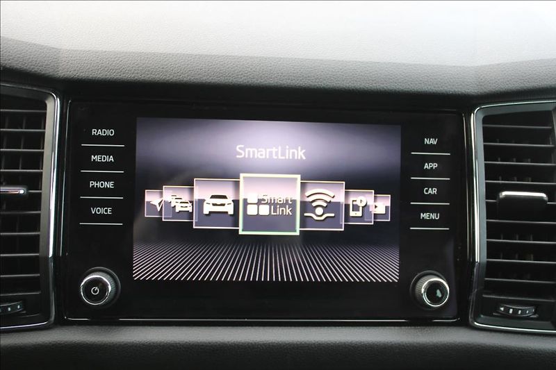 Škoda Kodiaq 2,0 TDi  WEBASTO, DSG, 4 x 4 - fotka 27 z 37