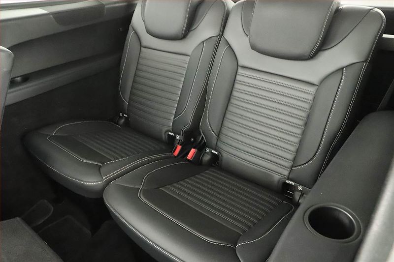Mercedes-Benz GLS (2018) 350 d 4MATIC - fotka 13 z 22