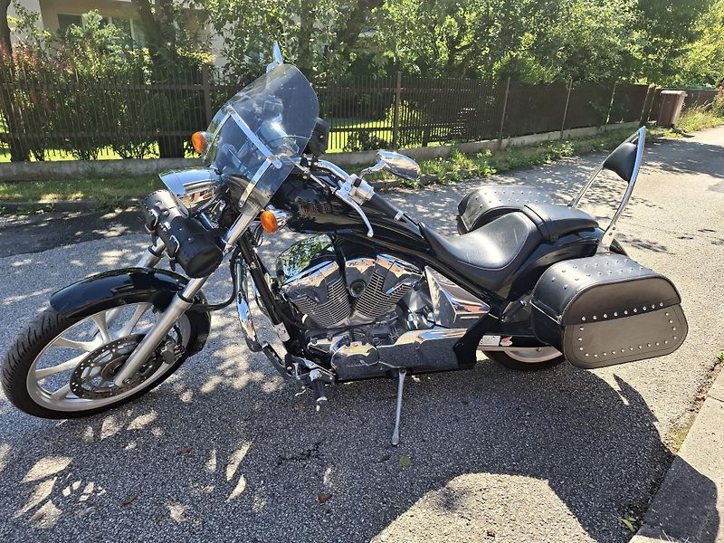 Honda VT 1300 CX (2013) - fotka 5 z 5