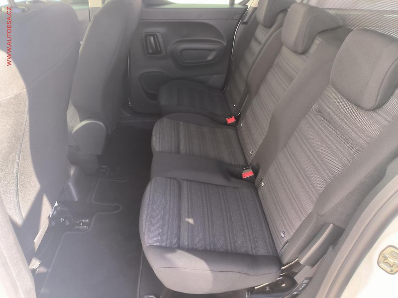 Opel Combo (2020) 1.5CDTi MAXi XL, Life, 96kW - fotka 10 z 22