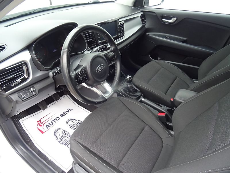 Kia Rio (2019) 1.2i,61kW,1majČR,S.kn,navi - fotka 7 z 24
