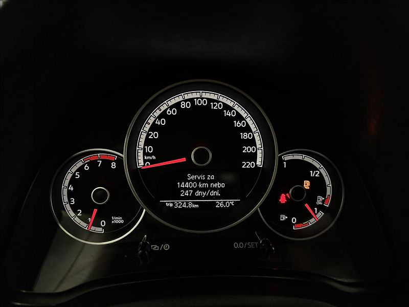 Volkswagen up! 1.0CNG HIGHLINE 2XALU 52KM! - fotka 18 z 37